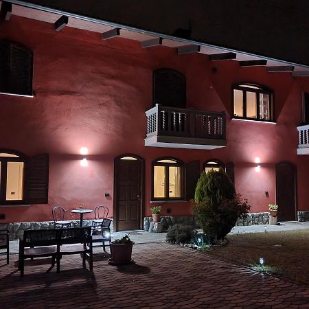 Bed and Breakfast Binario 9 3/4 Villafranca Piemonte Exterior foto