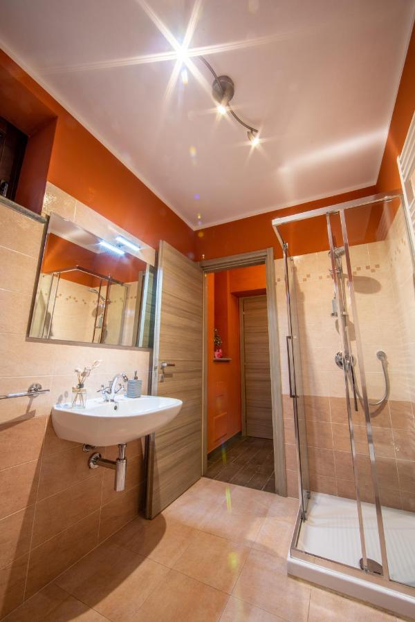 Bed and Breakfast Binario 9 3/4 Villafranca Piemonte Exterior foto